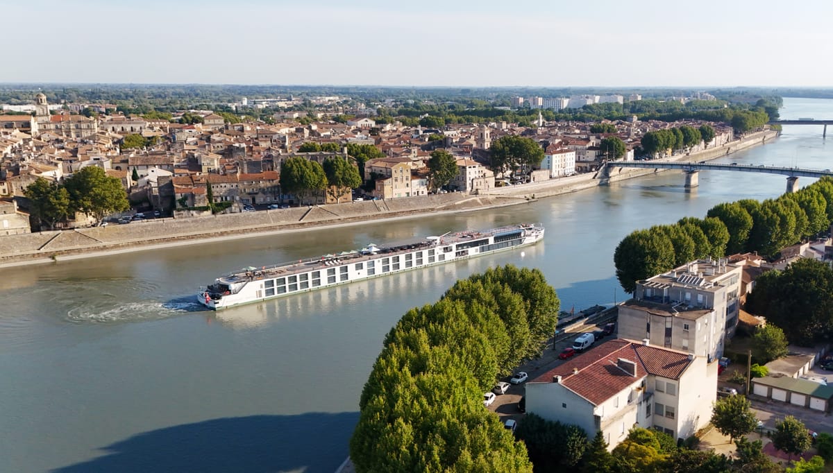 Riverside Ravel: el lujo de dejarse llevar por el río