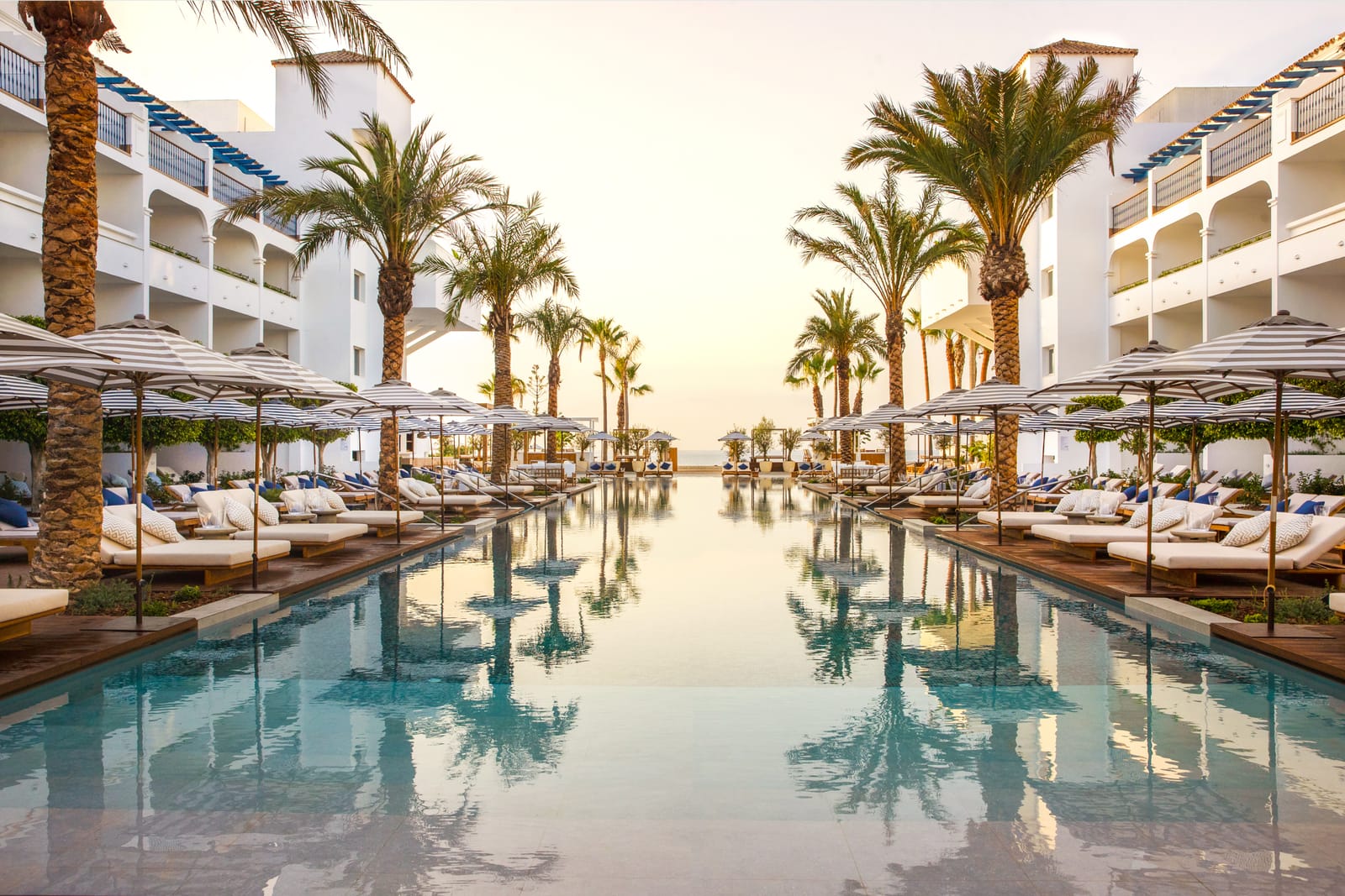 METT Marbella – Estepona: el hotel donde vivir el Mediterráneo