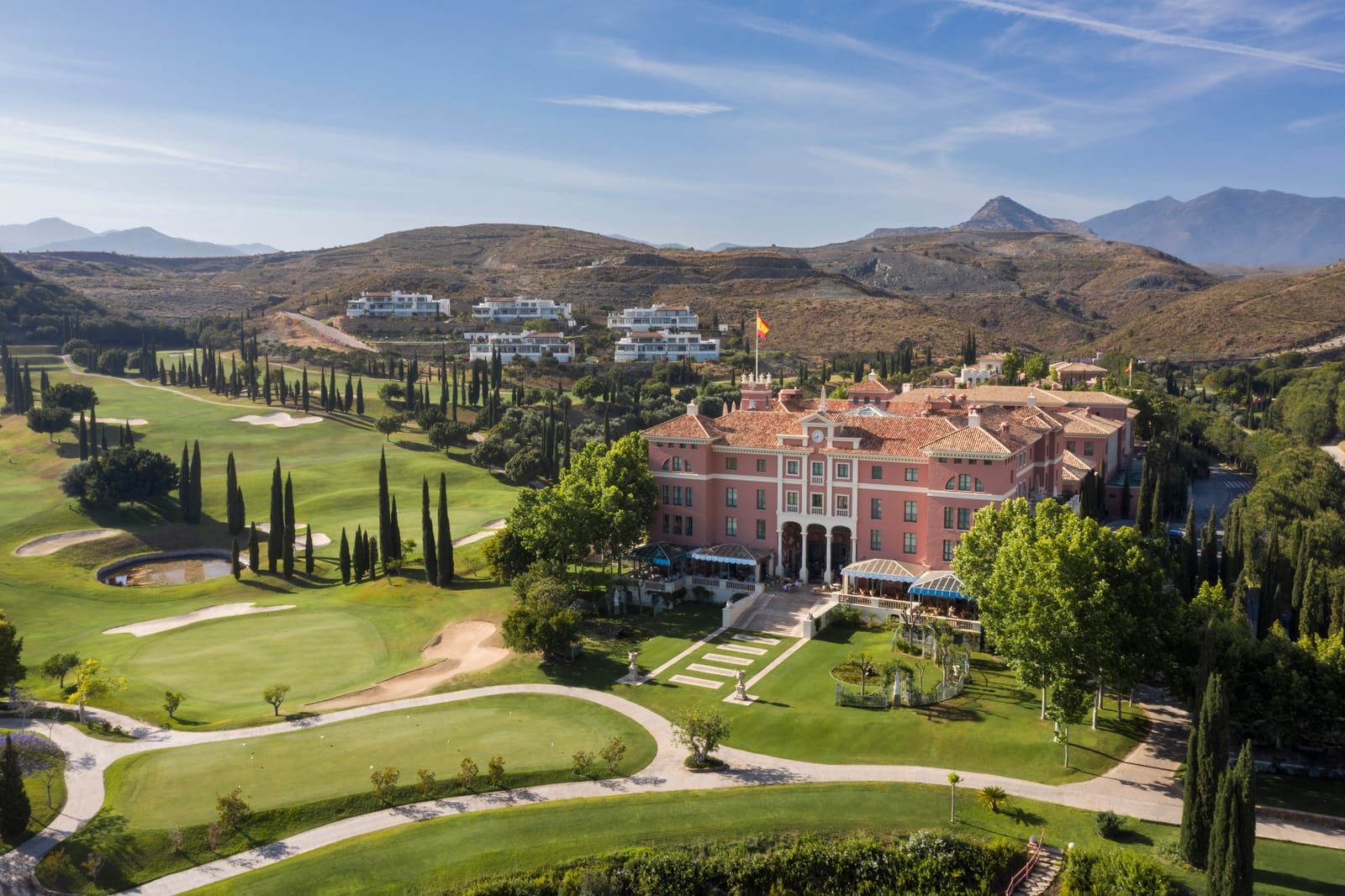Dormir en Marbella y salir a buscar Andalucía