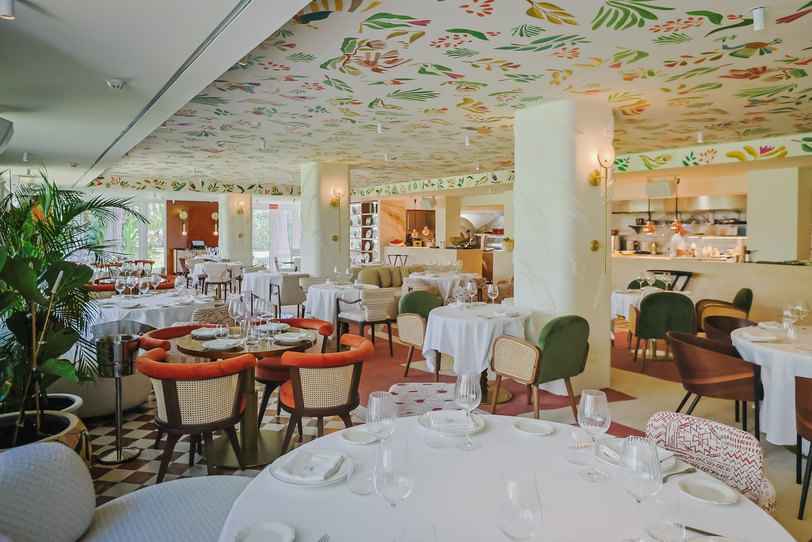 Frou Frou y la nueva sobremesa larga de Puerto Banús