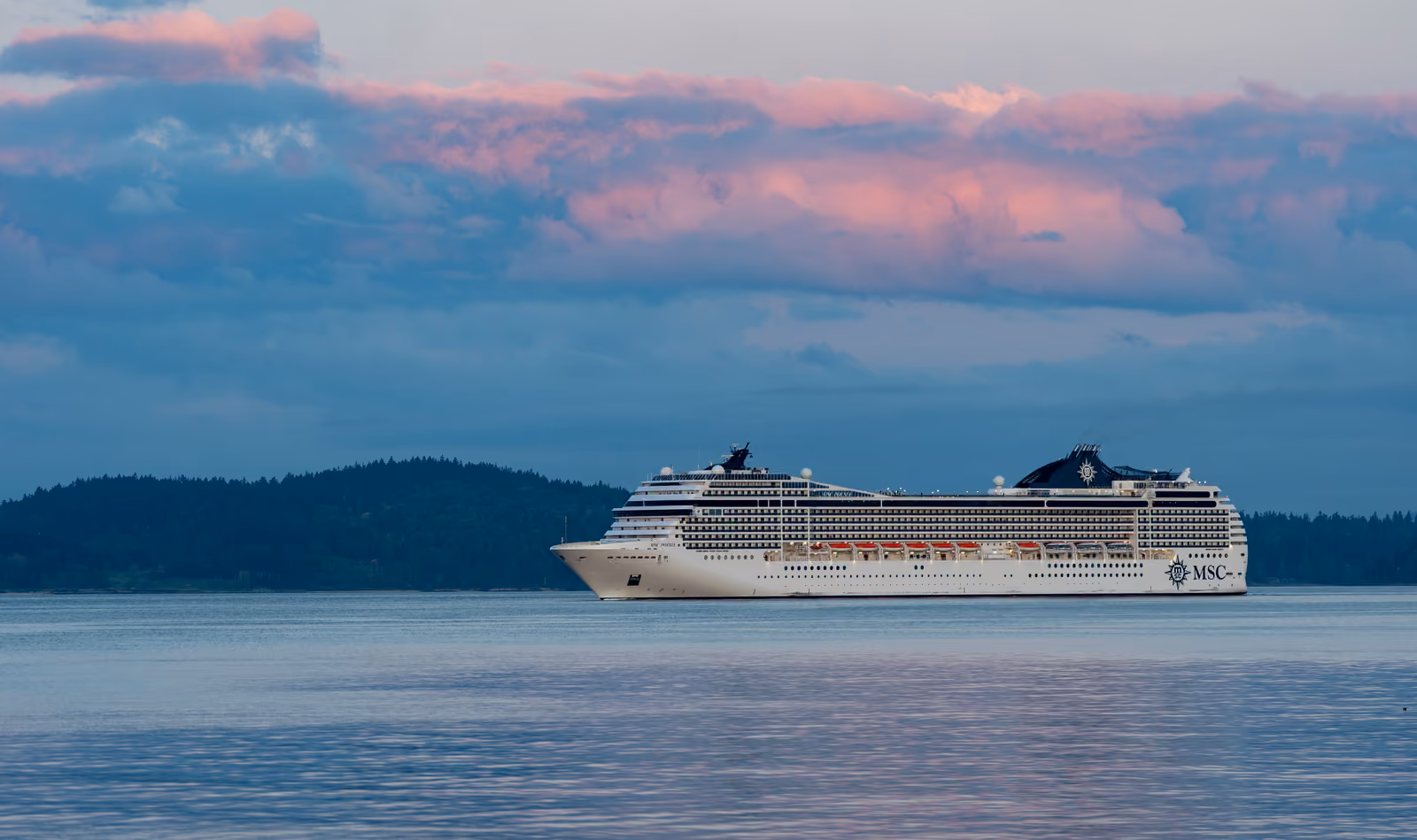 MSC Cruceros lanza un asistente con IA para sus barcos