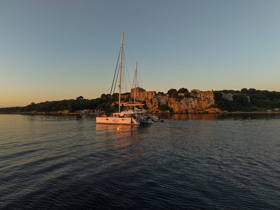 Uber Boat: cómo reservar un barco en Ibiza desde la app