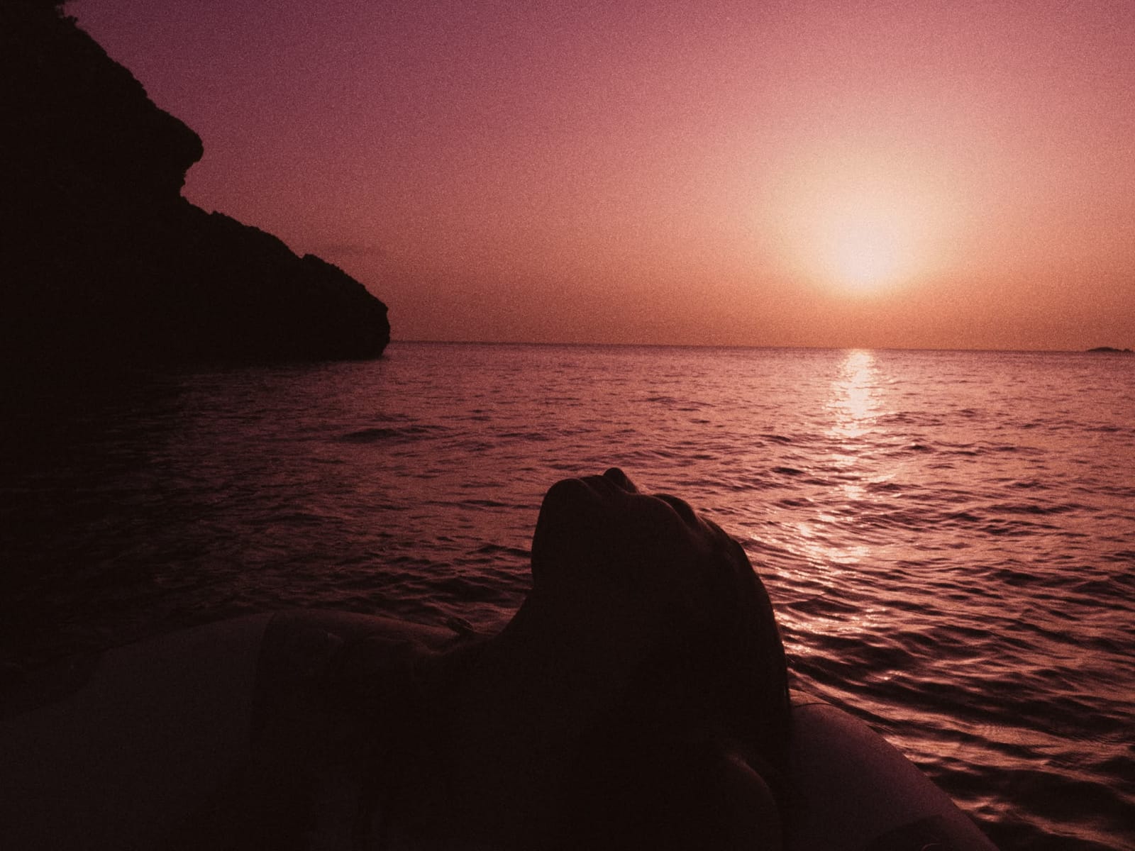El Silencio Ibiza convierte un eclipse en una larga experiencia frente al mar