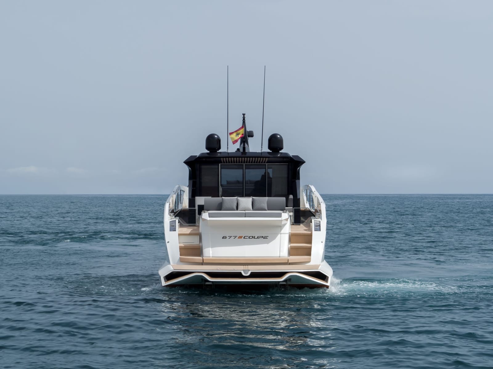 Astondoa 577 Coupe debuta en Cannes y abre una nueva etapa para la gama deportiva