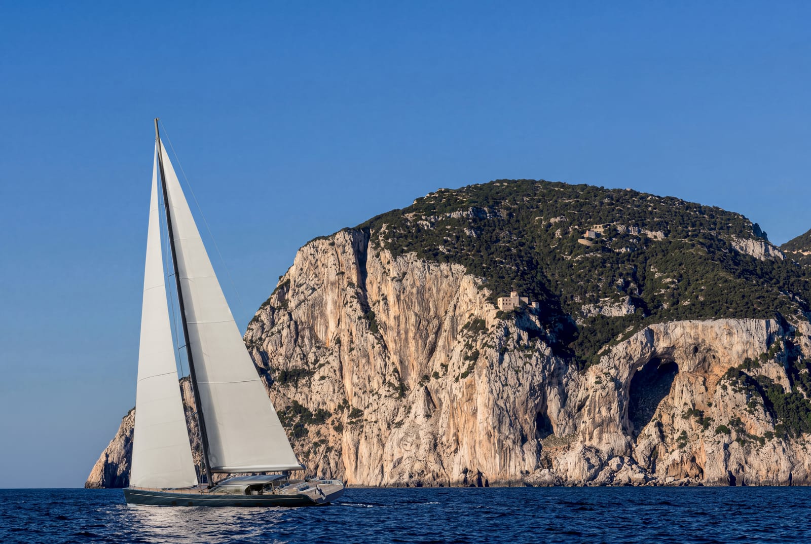 Swan Alloy 44: el Swan más grande de la historia abre una nueva era