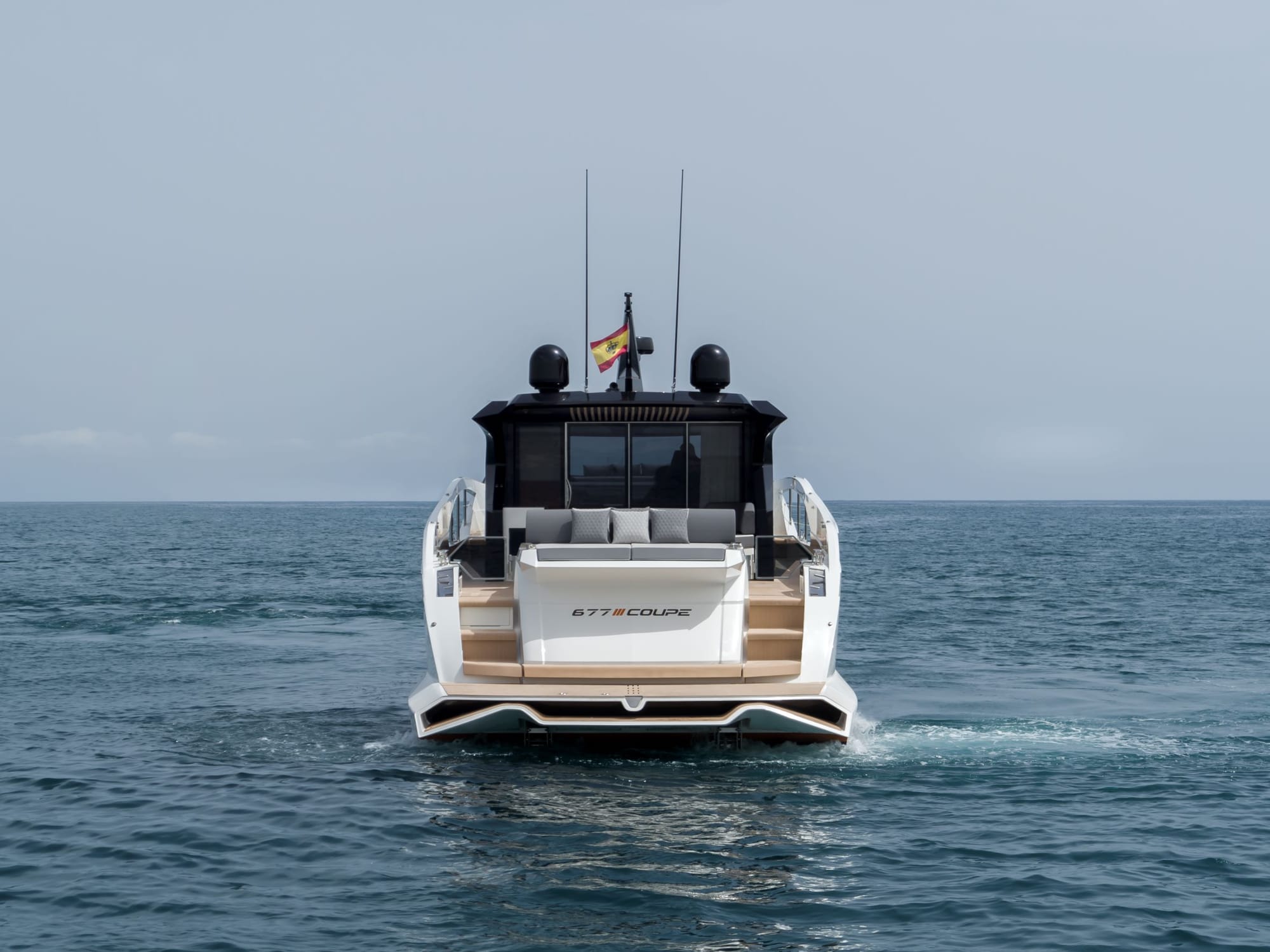 Astondoa 577 Coupe debuta en Cannes y abre una nueva etapa para la gama deportiva