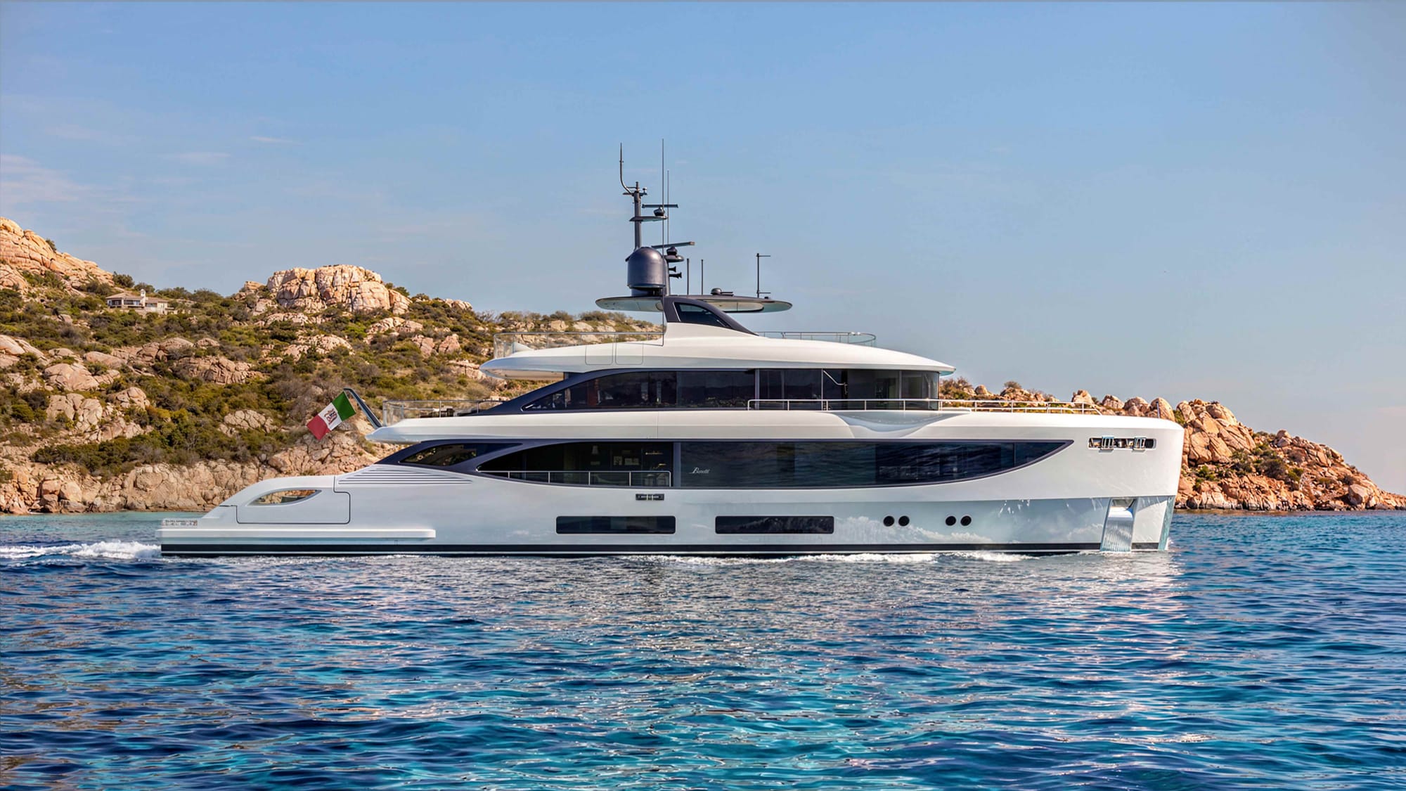 Benetti Oasis 36M cambia el yate a partir de cómo se utiliza realmente