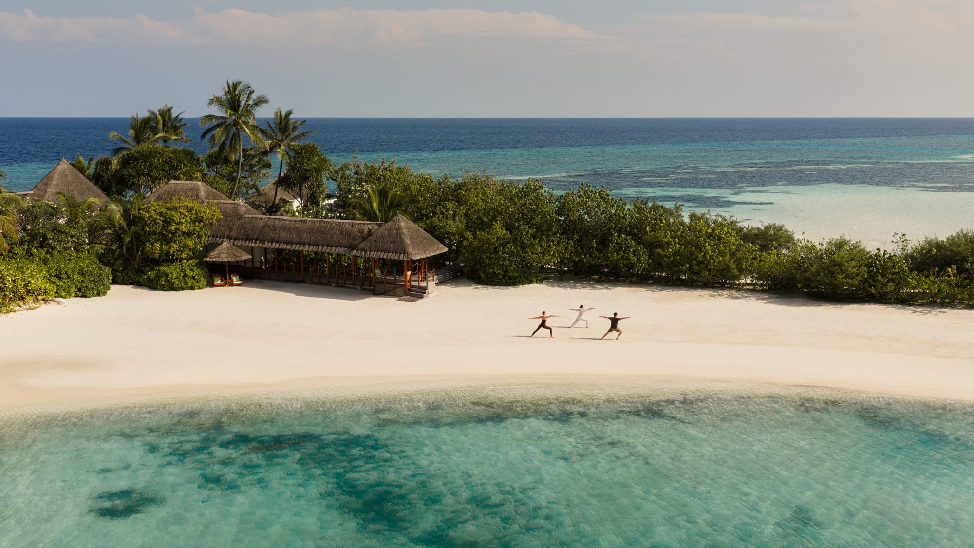 ŪRJĀ, la isla de Four Seasons Maldives dedicada a la naturopatía