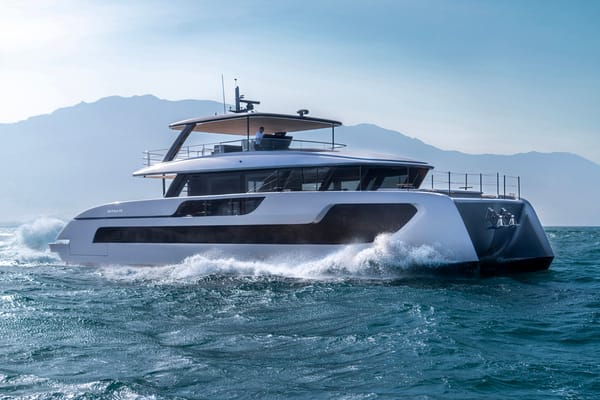 El catamarán quiere dejar de parecer un catamarán