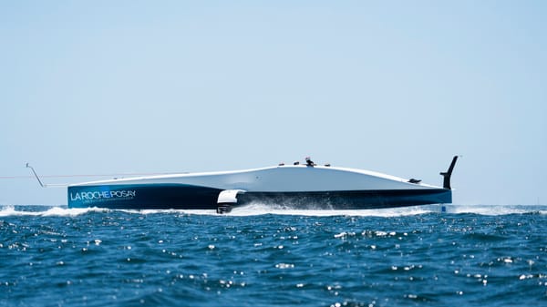El AC75 francés vuelve al agua con una profunda transformación rumbo a la America's Cup