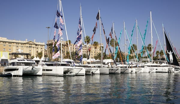 El catamarán se abre paso como la nueva forma de viajar por el Mediterráneo