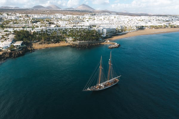 Hotel Fariones: 60 años contando la transformación de Lanzarote