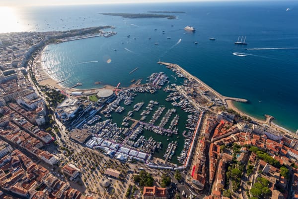 Cannes cierra una edición con 700 barcos y 150 estrenos mundiales