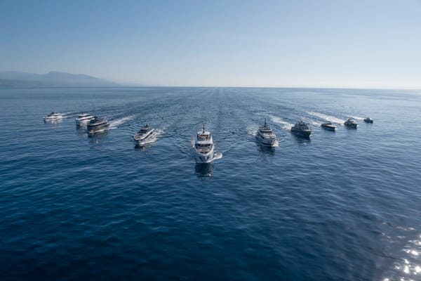 Ferretti Group refuerza en Cannes la relación con sus armadores